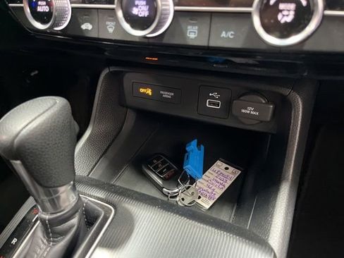 Used 2023 Honda Civic LX image 36