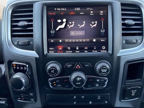 Used 2022 RAM 1500 Warlock AWD/4WD image 16