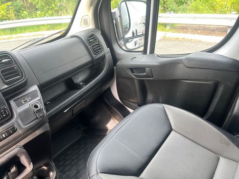 Used 2023 RAM ProMaster 2500 FWD image 27