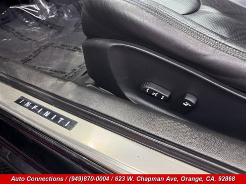 Used 2009 INFINITI G37 Journey RWD image 19