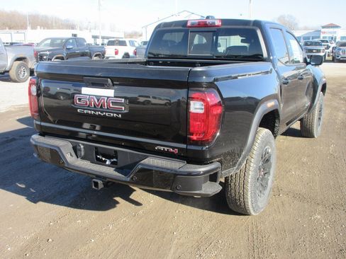 New 2026 GMC Canyon AT4 image 4
