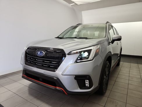 Used 2024 Subaru Forester Sport image 2