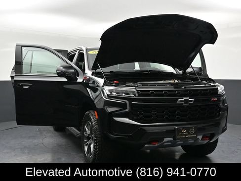 Used 2023 Chevrolet Tahoe Z71 w/ Luxury Package AWD/4WD image 40