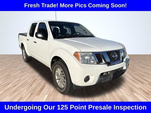 Used 2014 Nissan Frontier SV RWD image 1