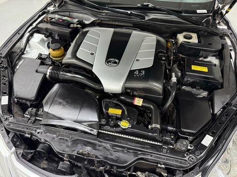 Used 2010 Lexus SC 430 Convertible image 39