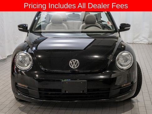 Used 2013 Volkswagen Beetle 2.5 FWD image 2