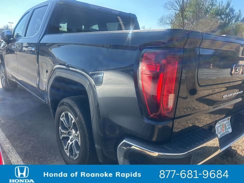 Used 2025 GMC Sierra 1500 SLT image 2