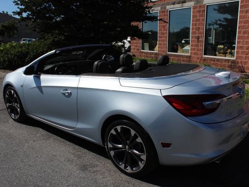 Used 2017 Buick Cascada Premium FWD image 8