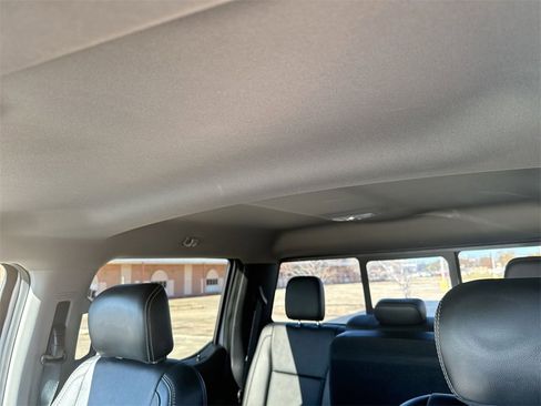 Used 2019 Ford F350 Lariat w/ Chrome Package image 20