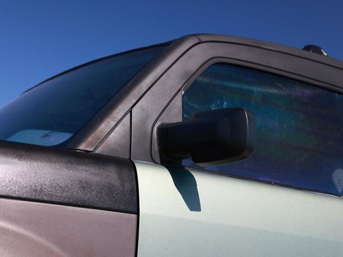 Used 2004 Honda Element EX image 31