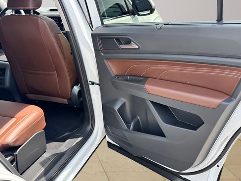 Used 2022 Volkswagen Atlas SE FWD image 29
