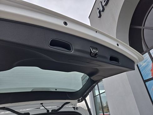 New 2026 Chrysler Pacifica Select w/ S Appearance Package FWD image 95