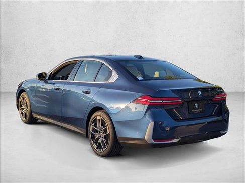 New 2027 BMW 530i w/ Premium Package RWD image 8