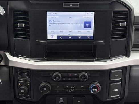 Used 2025 Ford F250 XL AWD/4WD image 20