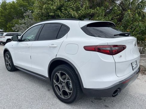 Used 2023 Alfa Romeo Stelvio Ti w/ Active Assist Plus Package AWD/4WD image 5