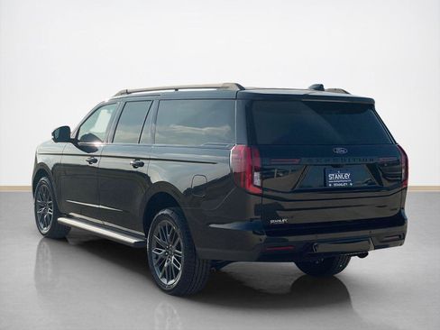 New 2026 Ford Expedition Max Platinum w/ Stealth Appearance Package image 5