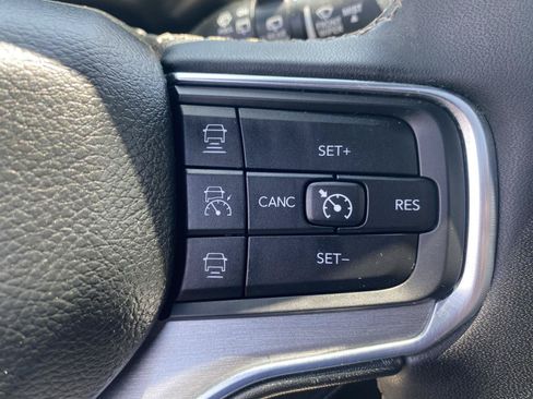 Used 2024 Jeep Wagoneer Series II AWD/4WD image 33