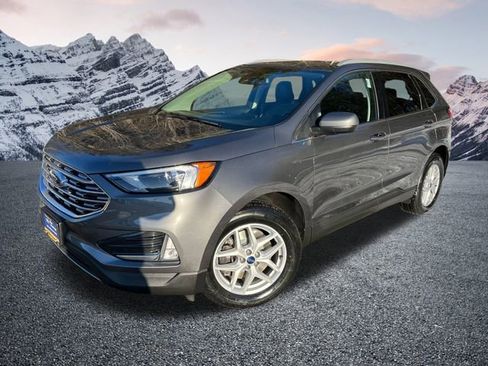 Certified 2022 Ford Edge SEL w/ Convenience Package image 2