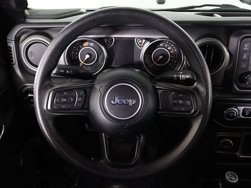 Used 2021 Jeep Wrangler Unlimited Sport image 33