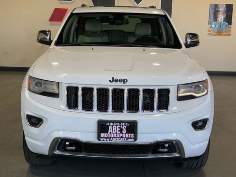 Used 2014 Jeep Grand Cherokee Overland AWD/4WD image 2
