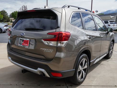 Used 2019 Subaru Forester Touring AWD/4WD image 8
