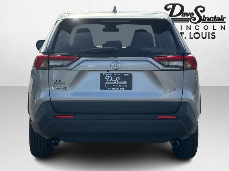 Used 2025 Toyota RAV4 LE FWD image 4