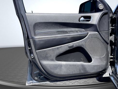 Used 2020 Dodge Durango GT RWD image 23