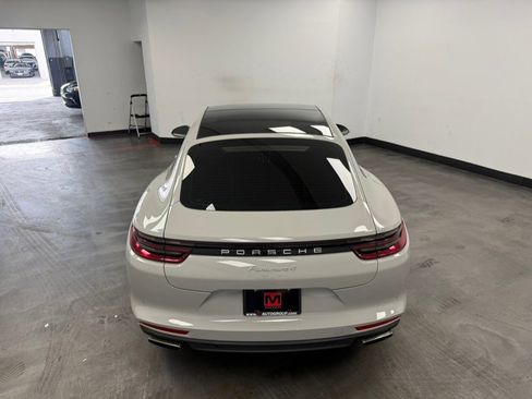 Used 2018 Porsche Panamera 4 w/ Premium Package Plus AWD/4WD image 6