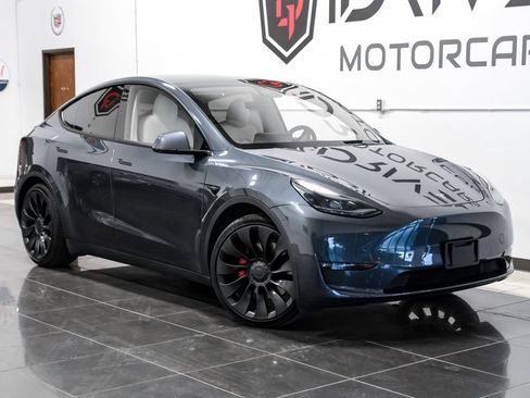 Used 2022 Tesla Model Y Performance AWD/4WD image 8