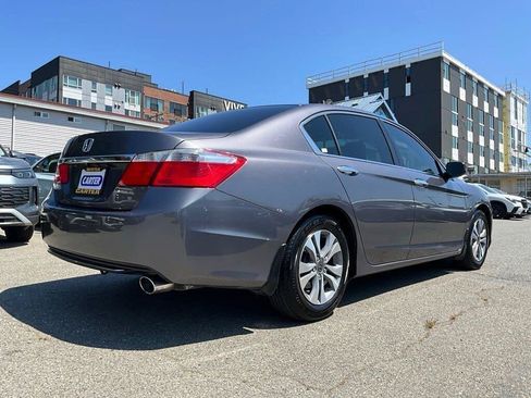 Used 2014 Honda Accord LX image 8