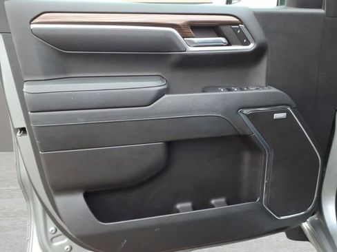 Used 2023 Chevrolet Silverado 1500 RST w/ Convenience Package II image 14