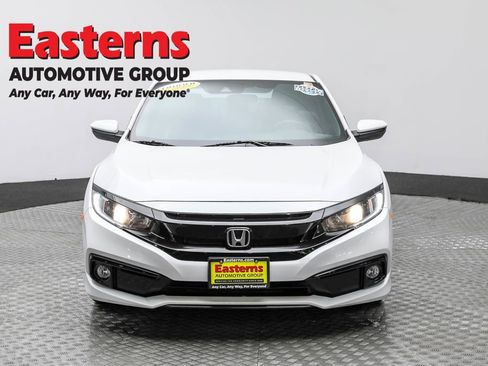 Used 2019 Honda Civic Sport image 2