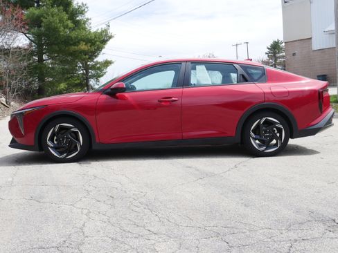 Certified 2025 Kia K4 EX FWD image 3