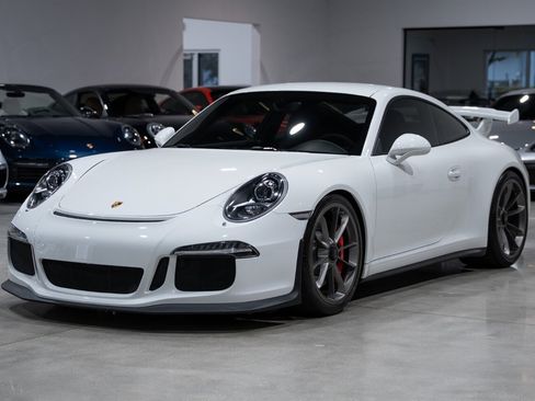 Used 2016 Porsche 911 GT3 image 10