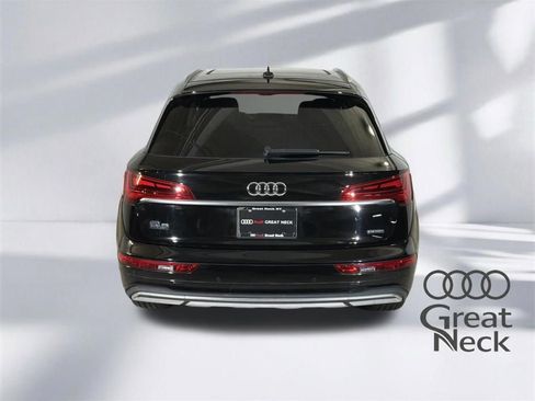 Used 2023 Audi Q5 2.0T Premium w/ Convenience Package AWD/4WD image 18
