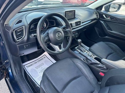 Used 2016 MAZDA MAZDA3 i Sport w/ Preferred Equipment Package FWD image 11