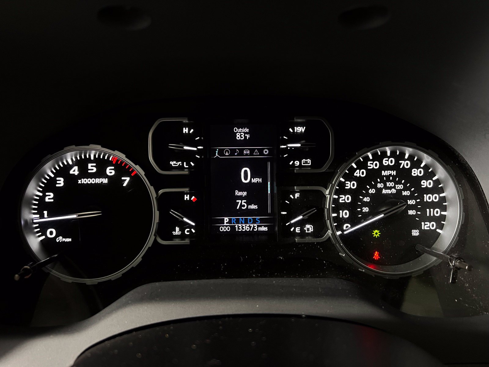 Used 2019 Toyota Tundra SR5 w/ SR5 Upgrade Package RWD image 14