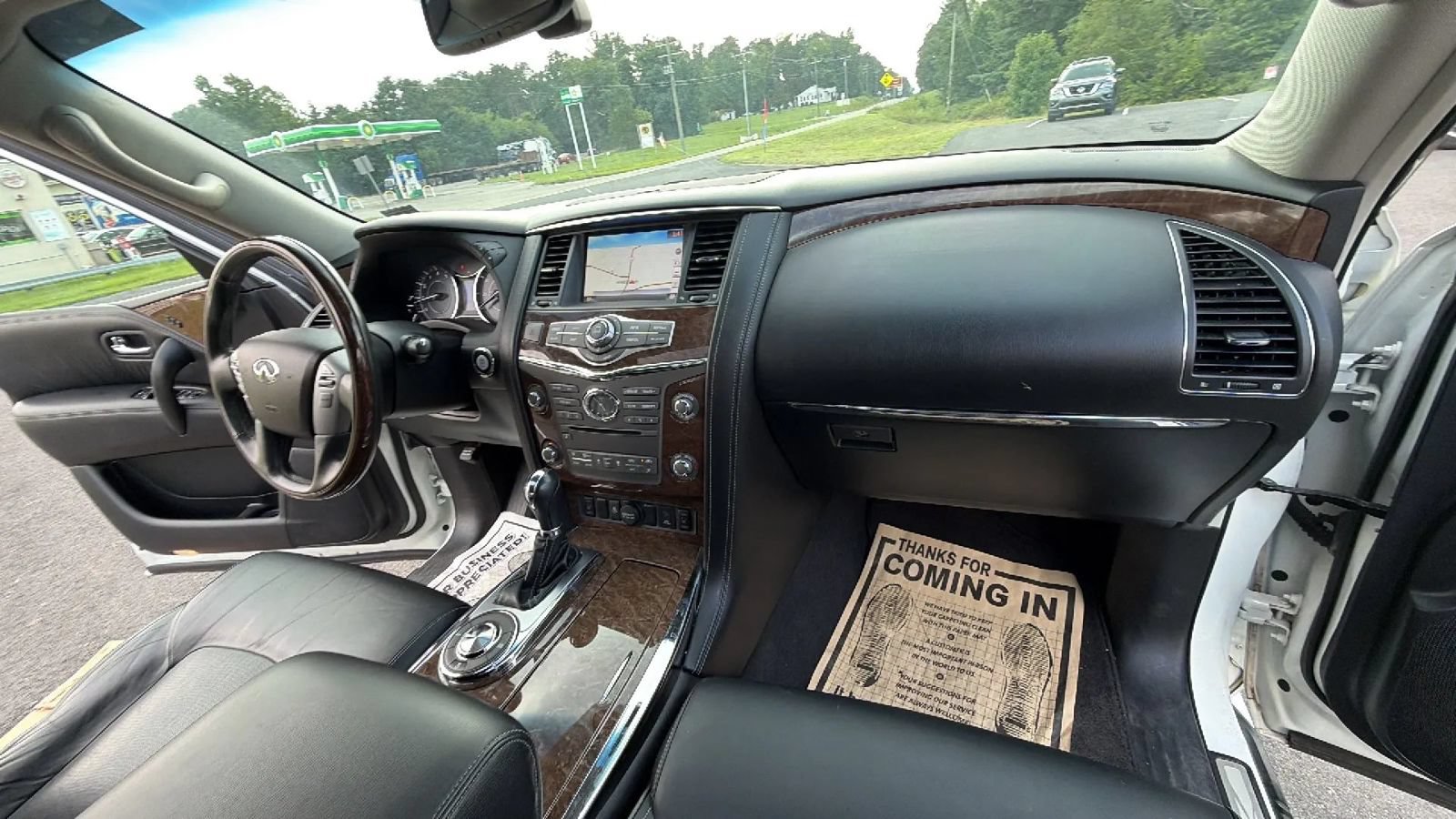 Used 2017 INFINITI QX80 2WD image 57