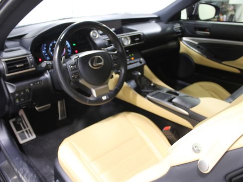 Used 2018 Lexus RC 300 F Sport image 2