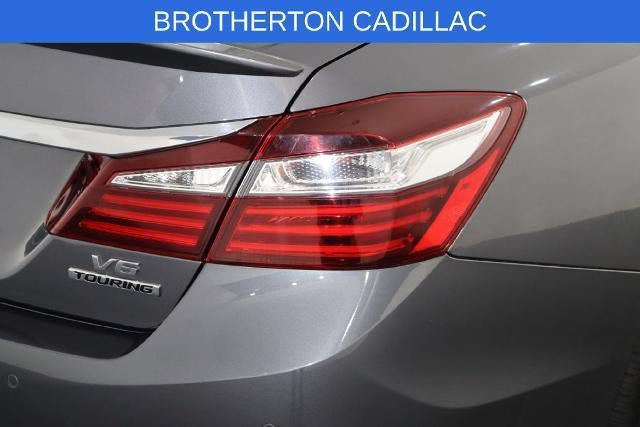 Used 2017 Honda Accord Touring image 13
