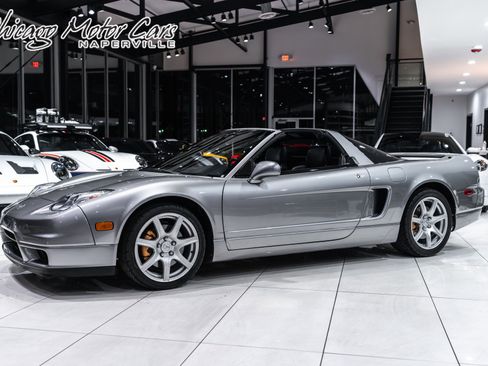 Used 2004 Acura NSX T image 1