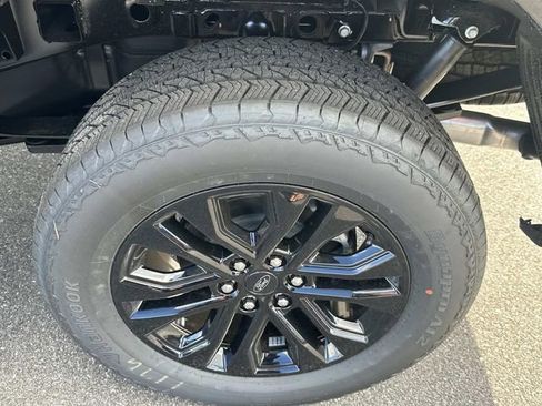 New 2025 Ford F150 Lariat w/ Equipment Group 501A Mid image 16