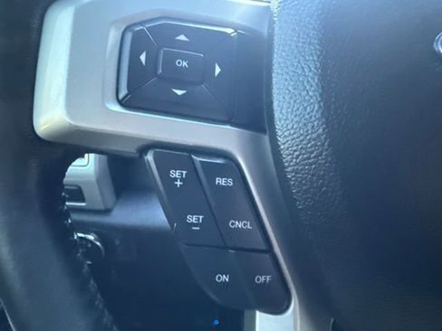 Used 2017 Ford F250 Lariat w/ Lariat Value Package image 23