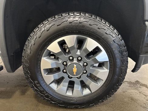 Used 2023 Chevrolet Silverado 2500 Custom image 28