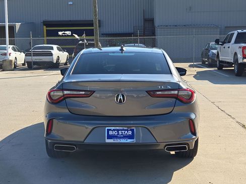 Used 2025 Acura TLX w/ Technology Package FWD image 5