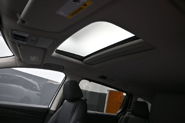 New 2026 Honda Odyssey EX-L image 2