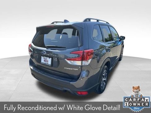 Certified 2023 Subaru Forester Premium AWD/4WD image 8