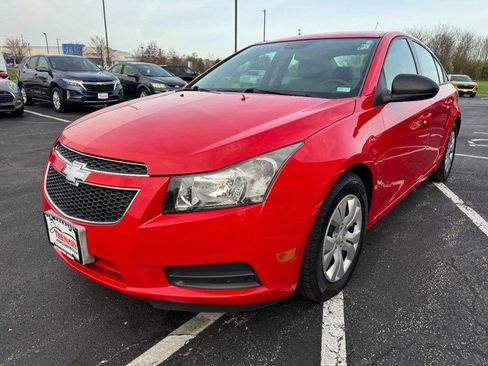 Used 2014 Chevrolet Cruze LS image 8