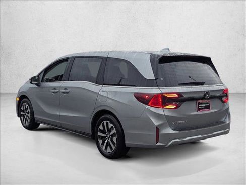 New 2026 Honda Odyssey EX-L image 8