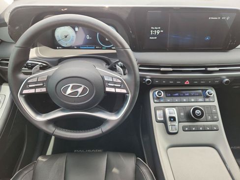 Used 2025 Hyundai Palisade SEL FWD image 11